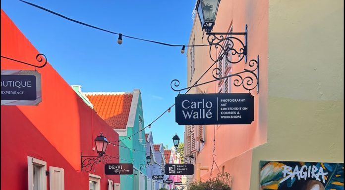 Kura Hulanda: Historie, Cultuur en Gezellige Sfeer in het Hart van Otrobanda