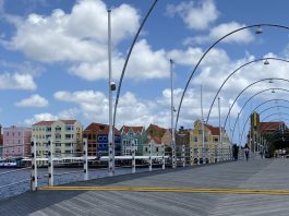 Punda en Otrobanda: Het Kloppend Hart van Willemstad