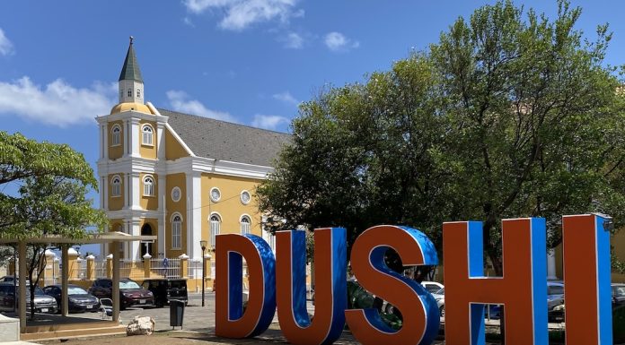 De beste tijd om naar Curaçao te vliegen: prijzen, drukte & weer Dushi Curacao