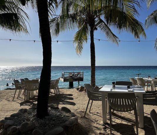 Welk strand past bij jou? De complete strandgids voor Curaçao Jan Thiel beach